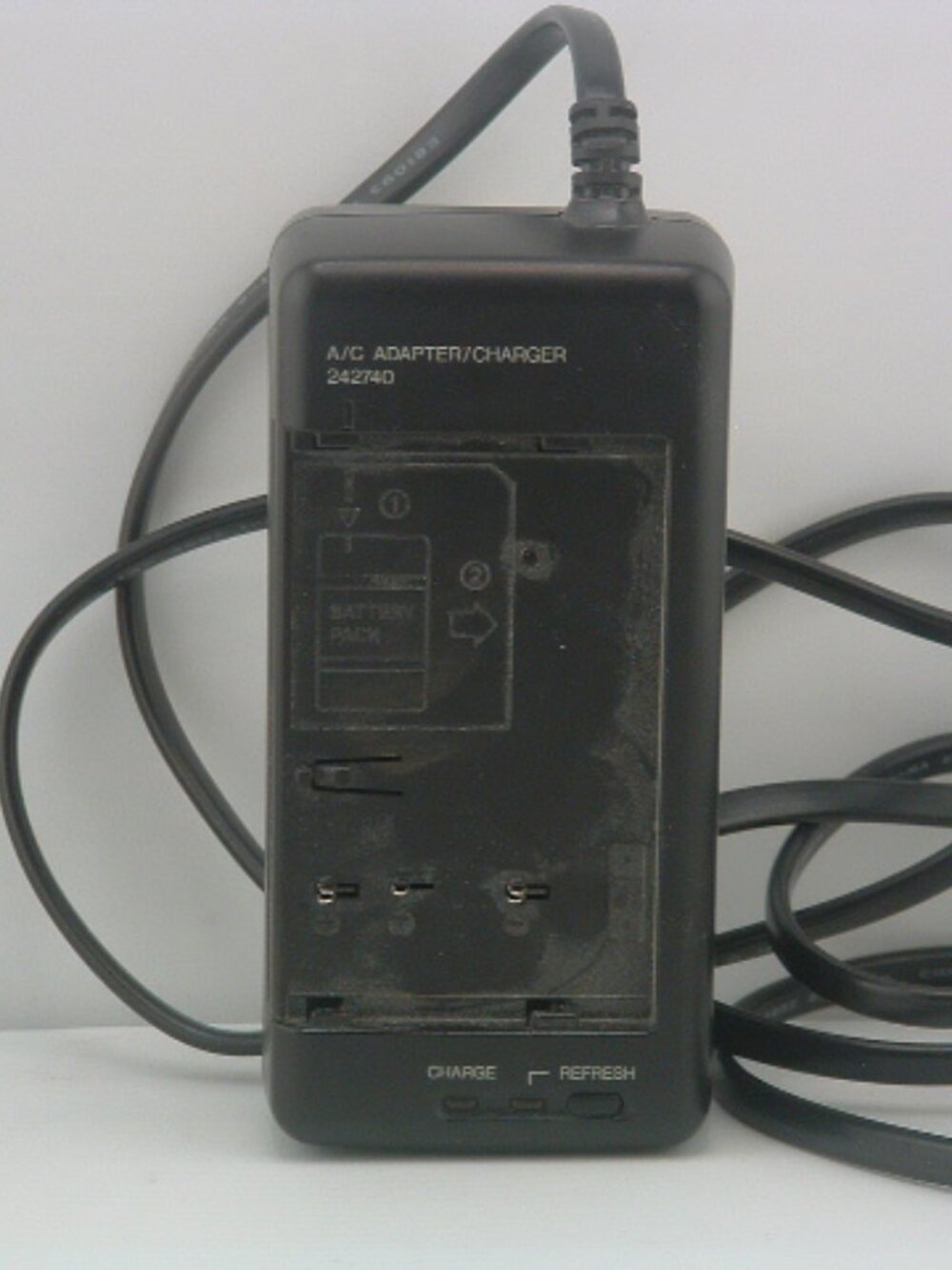 Pre-Owned AC Adapter/Charger 24270